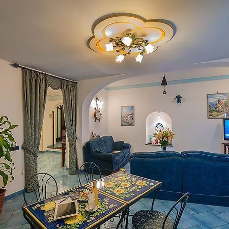 Il Gabbiano 4* Ποζιτάνο