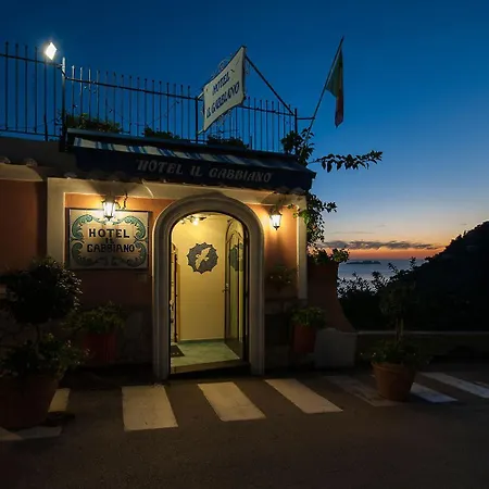 Il Gabbiano 4*