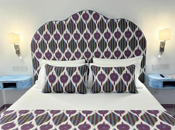 ホテル Il Gabbiano 4*