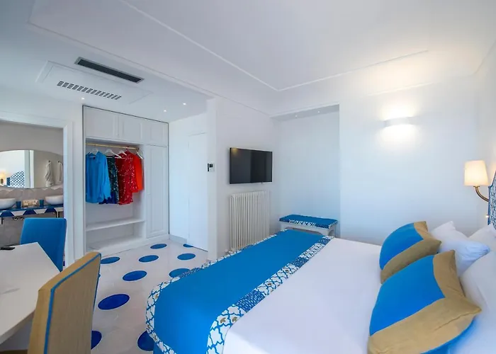 ホテル Il Gabbiano ポジターノ