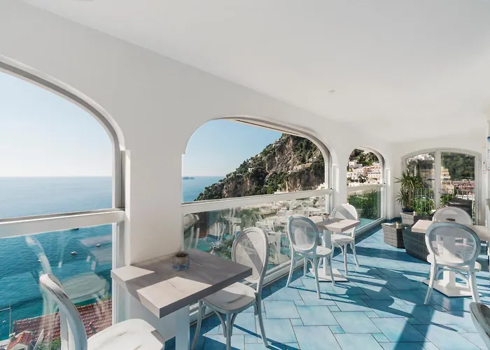 Il Gabbiano ホテル 4*