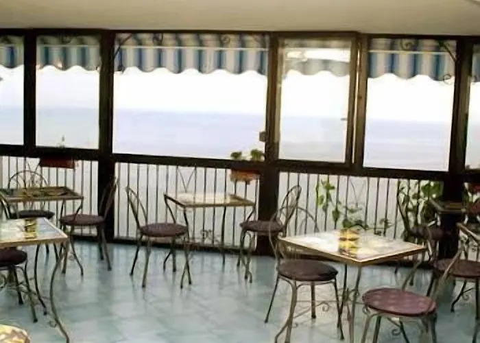 Il Gabbiano ホテル 4*