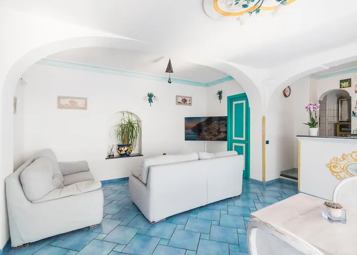 Отель Il Gabbiano 4*